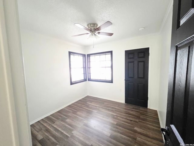 8310 clays, San Antonio, TX 78250