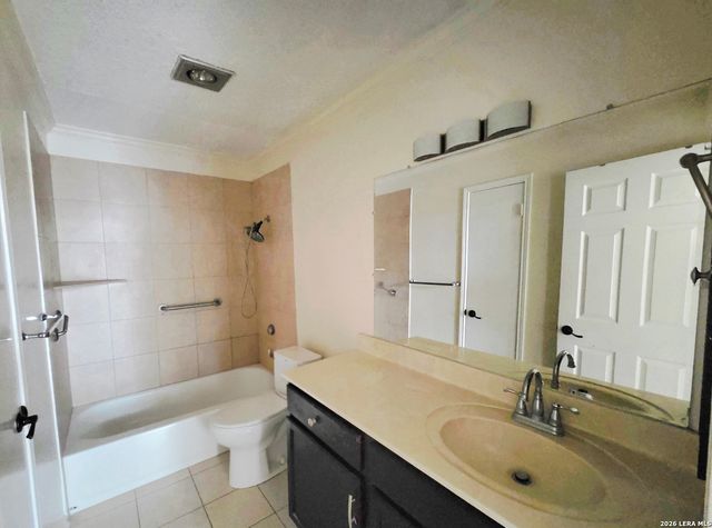 8310 clays, San Antonio, TX 78250