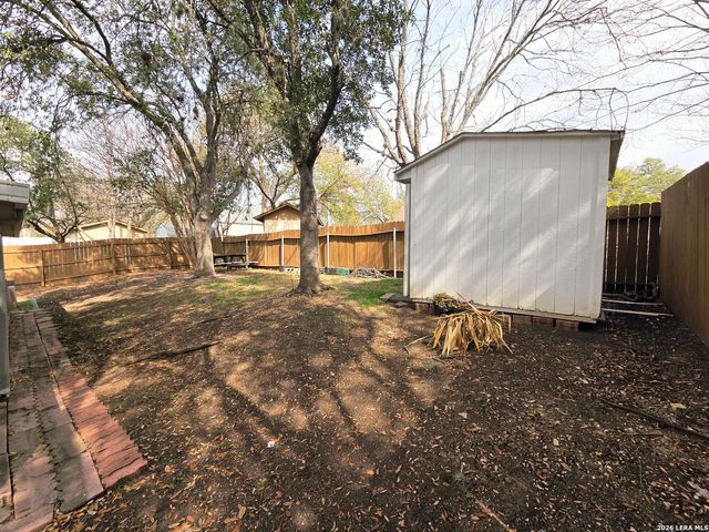 8310 clays, San Antonio, TX 78250