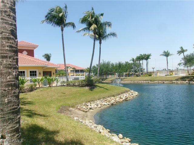 174 Shadroe Cove CIR 1002, Cape Coral, FL 33991
