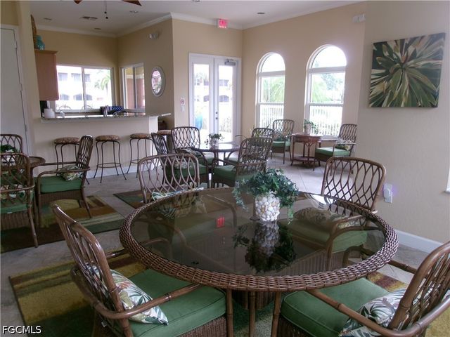 174 Shadroe Cove CIR 1002, Cape Coral, FL 33991
