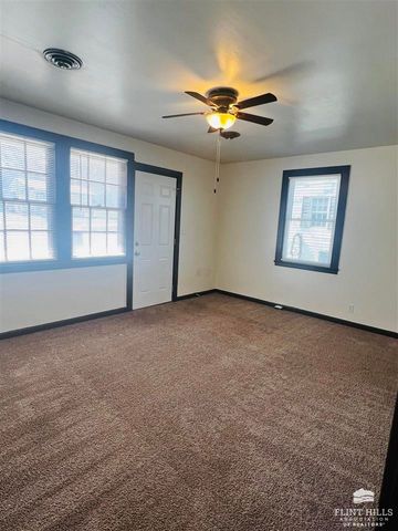 748 W 1st Street, Junction City, KS 66441