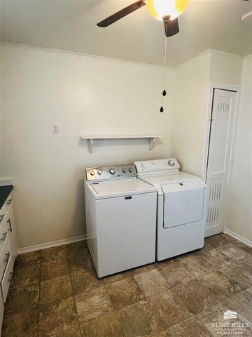 748 W 1st Street, Junction City, KS 66441