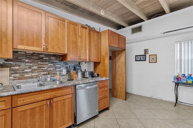 3125 SW 15th Street, Fort Lauderdale, FL 33312