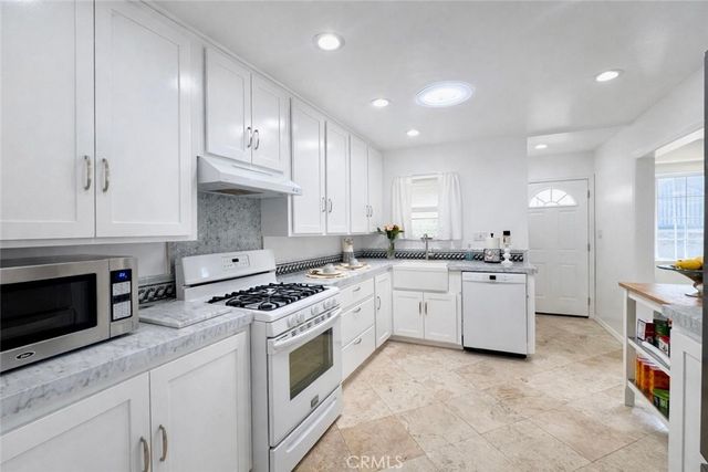 3602 3604 Pine, Long Beach, CA 90807