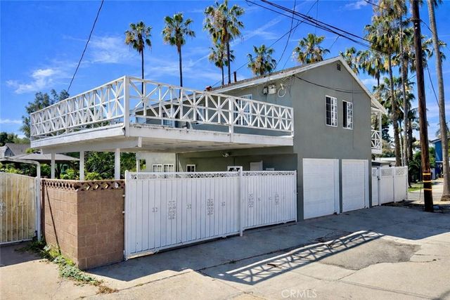 3602 3604 Pine, Long Beach, CA 90807