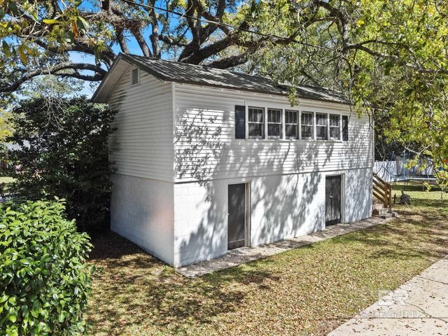 204 W 8th Street, Bay Minette, AL 36507