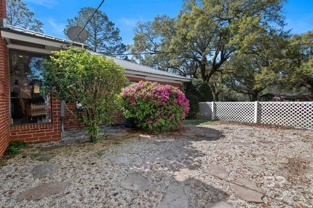 204 W 8th Street, Bay Minette, AL 36507