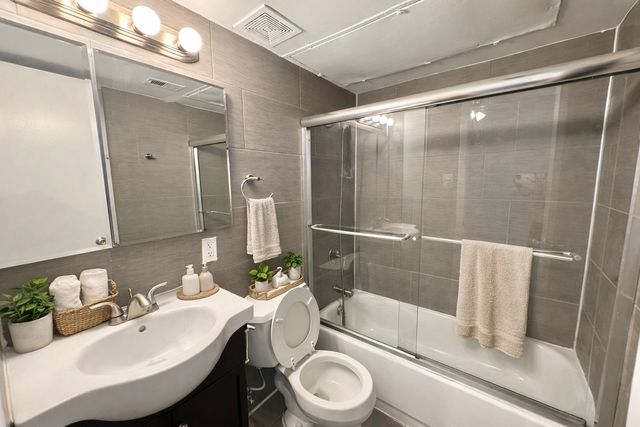 4023 N Hall Street 102, Dallas, TX 75219