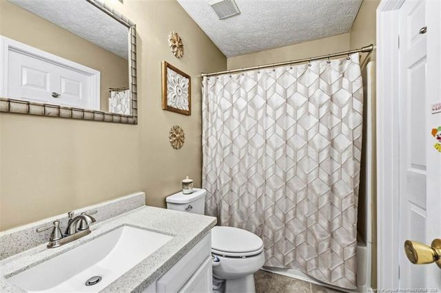 3400 Lainey Lane B, Fayetteville, NC 28314