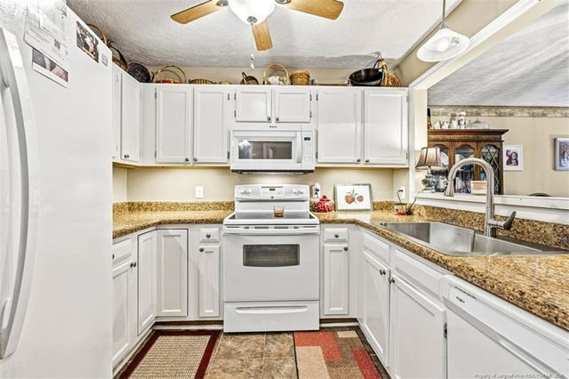 3400 Lainey Lane B, Fayetteville, NC 28314