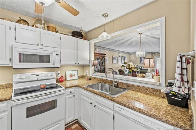 3400 Lainey Lane B, Fayetteville, NC 28314