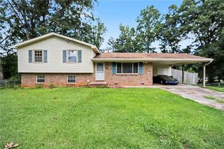 1229 De Leon Court, Clarkston, GA 30021