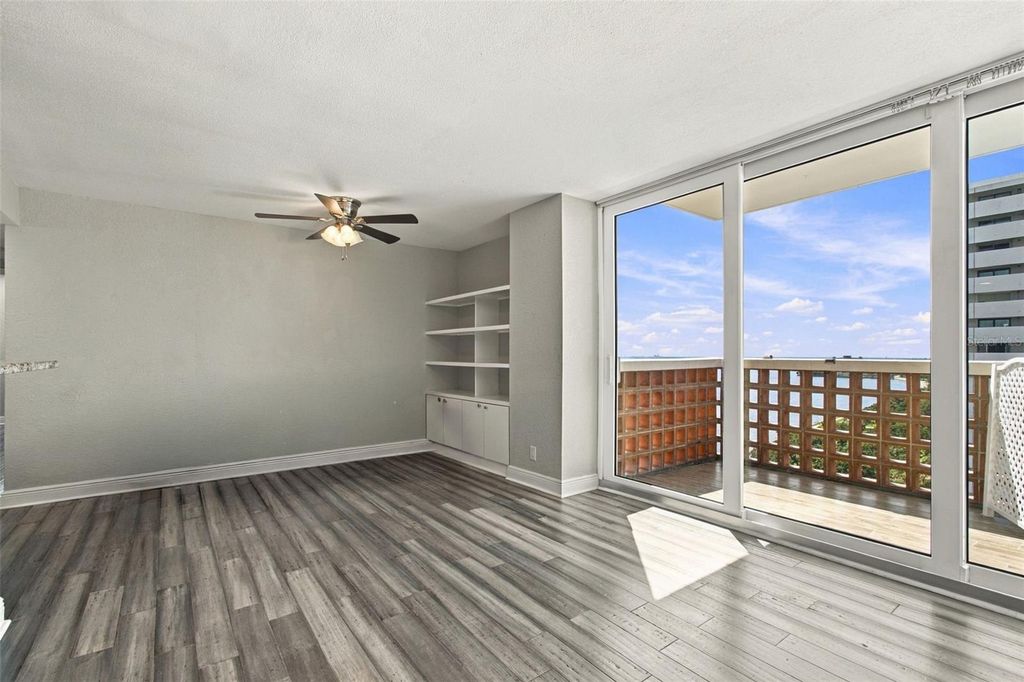 Image 11 of property listing at 4015 BAYSHORE BOULEVARD 15F, Tampa, FL 33611