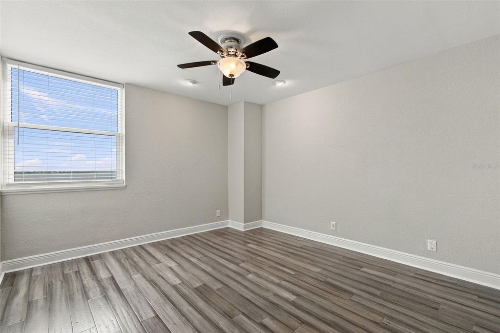 Image 19 of property listing at 4015 BAYSHORE BOULEVARD 15F, Tampa, FL 33611