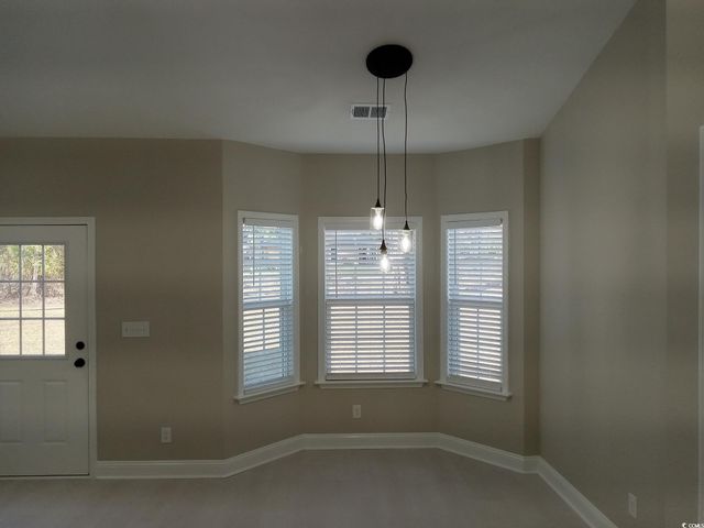 525 Vineland Dr, Whiteville, NC 28472