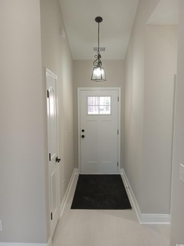 525 Vineland Dr, Whiteville, NC 28472