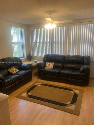 10623 W Clairmont Cir 101, Tamarac, FL 33321