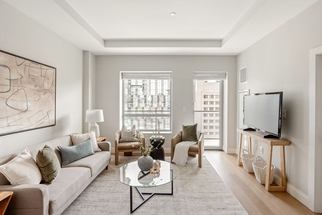 100 Shawmut Ave 912, Boston, MA 02118