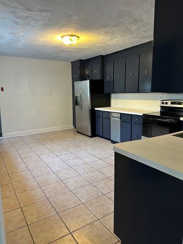 157 Union Street 2, Walpole, MA 02032