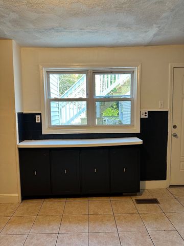 157 Union Street 2, Walpole, MA 02032