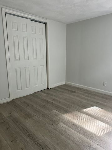 157 Union Street 2, Walpole, MA 02032