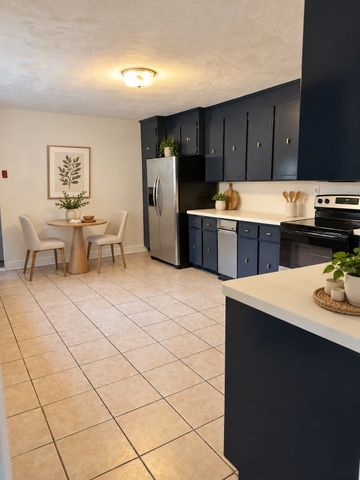 157 Union Street 2, Walpole, MA 02032