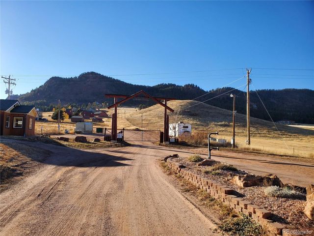 13985 Boulder Ln, Larkspur, CO 80118