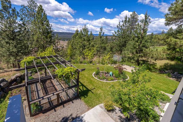9407 N Linden Ln, Spokane, WA 99208