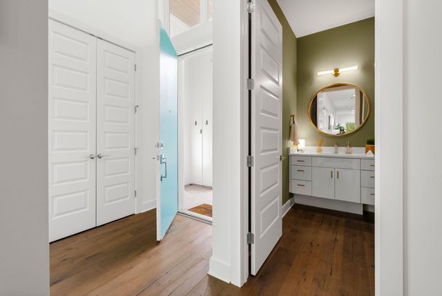 2706 Wilson ST B, Austin, TX 78704