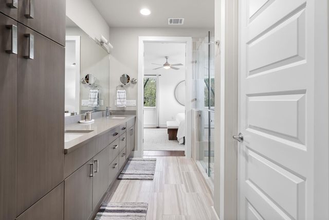 2706 Wilson ST B, Austin, TX 78704