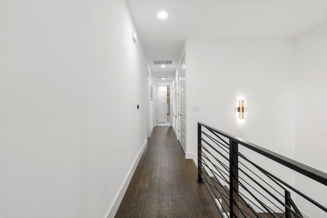 2706 Wilson ST B, Austin, TX 78704