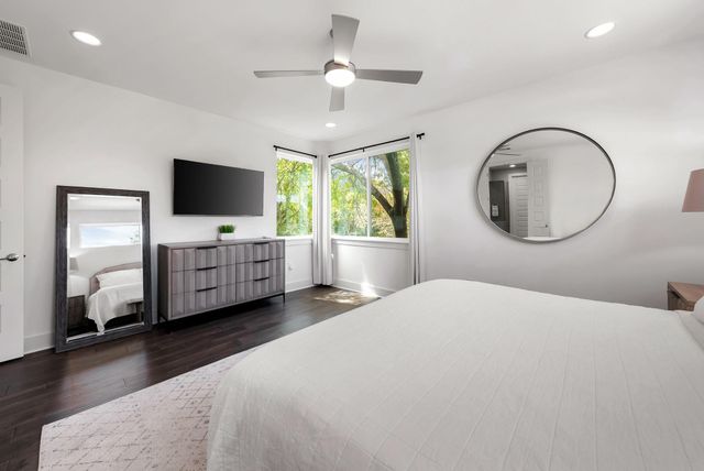 2706 Wilson ST B, Austin, TX 78704