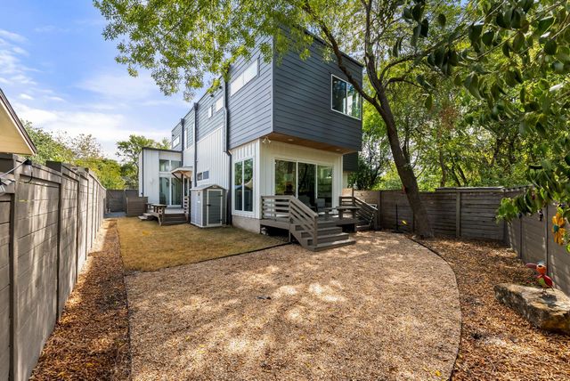 2706 Wilson ST B, Austin, TX 78704