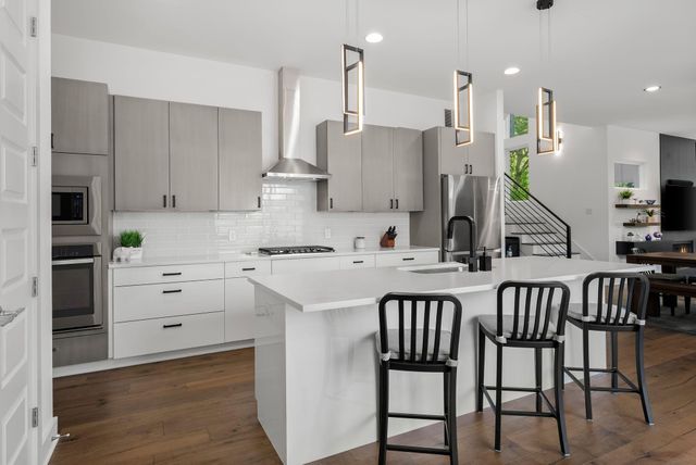 2706 Wilson ST B, Austin, TX 78704