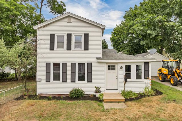31 Jackson Street, Rochester, NH 03867