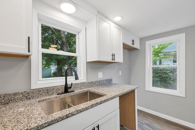 31 Jackson Street, Rochester, NH 03867