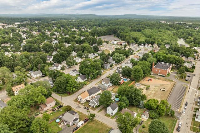 31 Jackson Street, Rochester, NH 03867