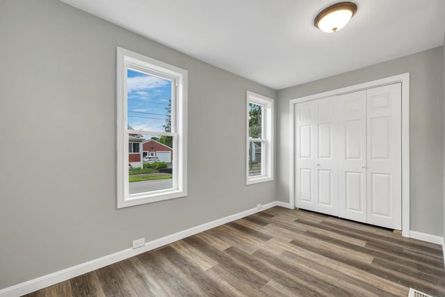 31 Jackson Street, Rochester, NH 03867