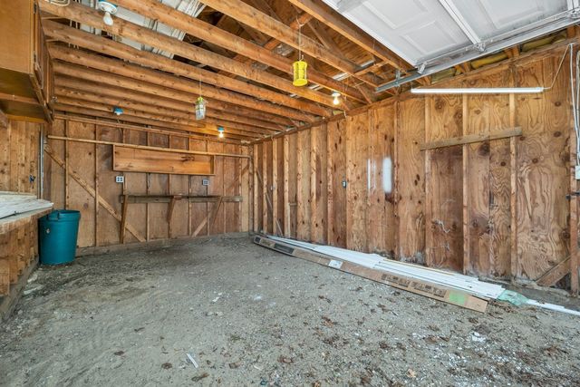 31 Jackson Street, Rochester, NH 03867