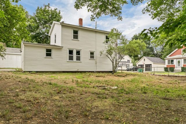 31 Jackson Street, Rochester, NH 03867