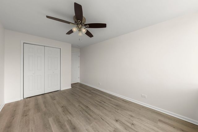 151 N Kenilworth Avenue 4G, Oak Park, IL 60301