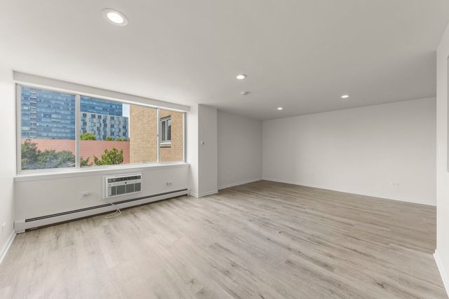 151 N Kenilworth Avenue 4G, Oak Park, IL 60301