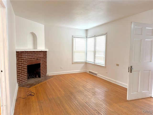 1128 Westcott Street, Syracuse, NY 13210