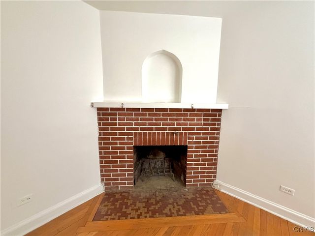 1128 Westcott Street, Syracuse, NY 13210