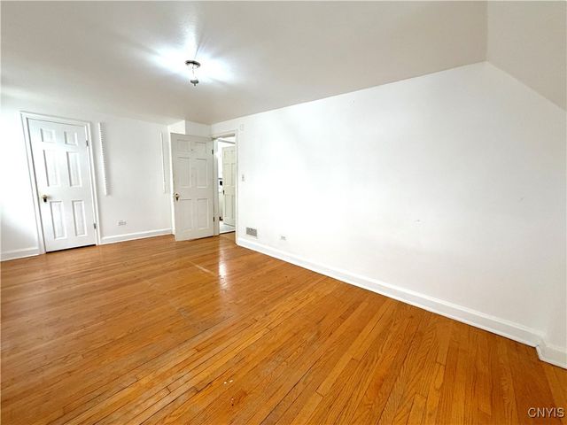 1128 Westcott Street, Syracuse, NY 13210