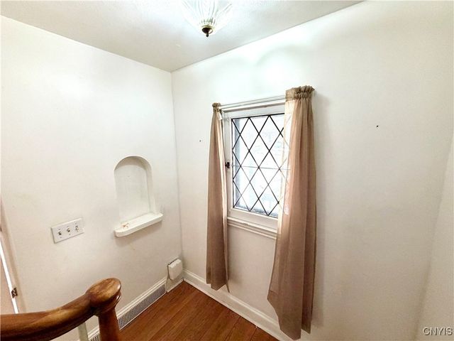 1128 Westcott Street, Syracuse, NY 13210