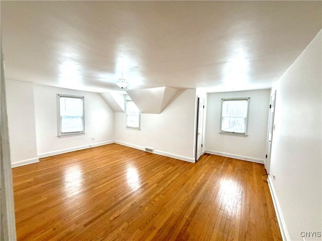 1128 Westcott Street, Syracuse, NY 13210