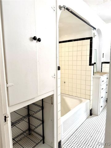 1128 Westcott Street, Syracuse, NY 13210