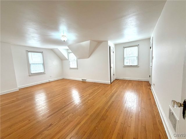 1128 Westcott Street, Syracuse, NY 13210